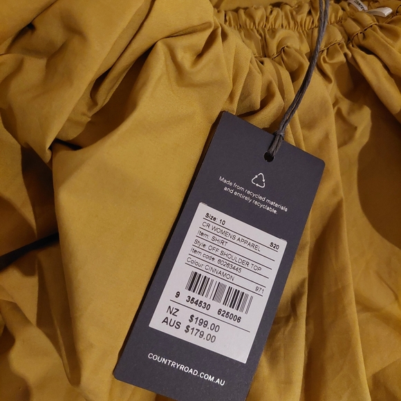 Country Road NWT Size 10 Off Shoulder Top - Picture 2 of 4